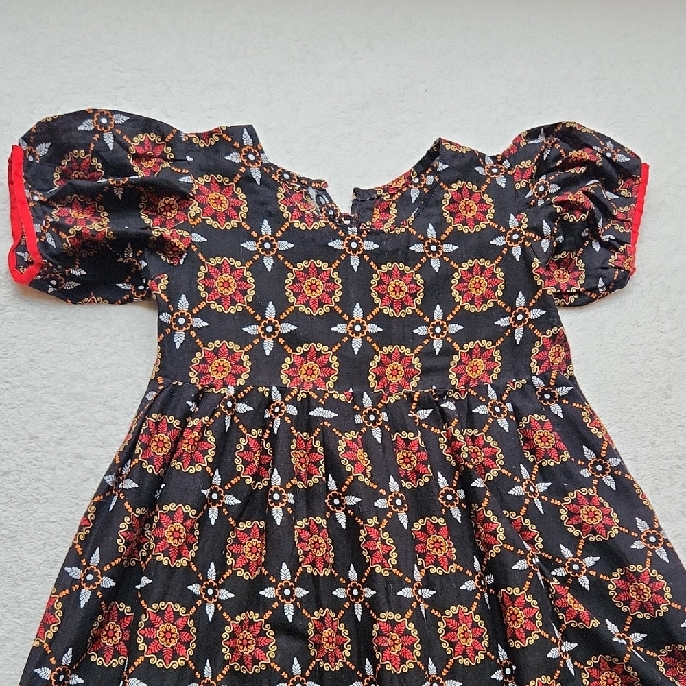 Striped Beige and Multicolor Embroidered Kurta Set - Picture 7 of 12